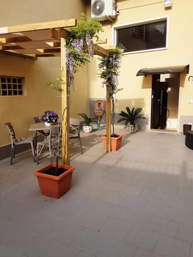 Bed and Breakfast Dimora Normanna Aversa Zewnętrze zdjęcie